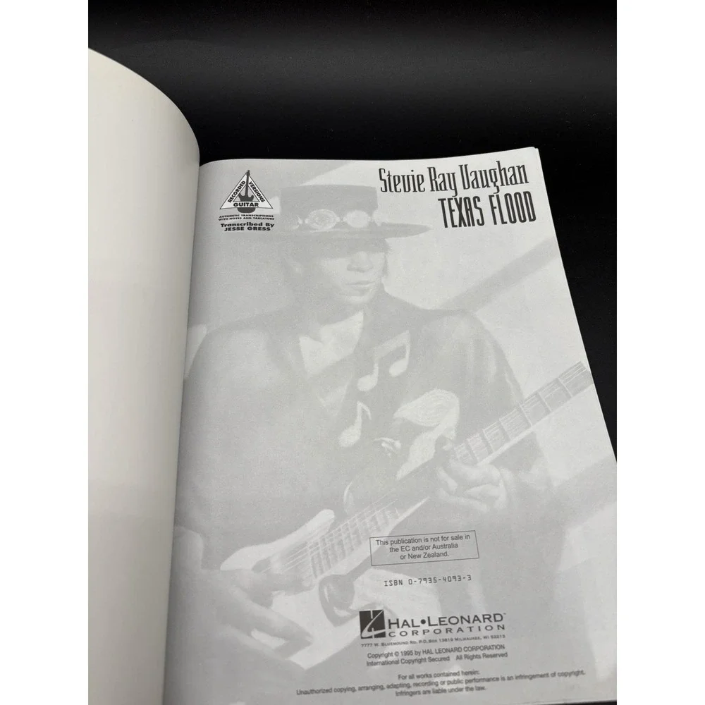 Hal Leonard Stevie Ray Vaughan Texas Flood Tab Book OS Multi SRV